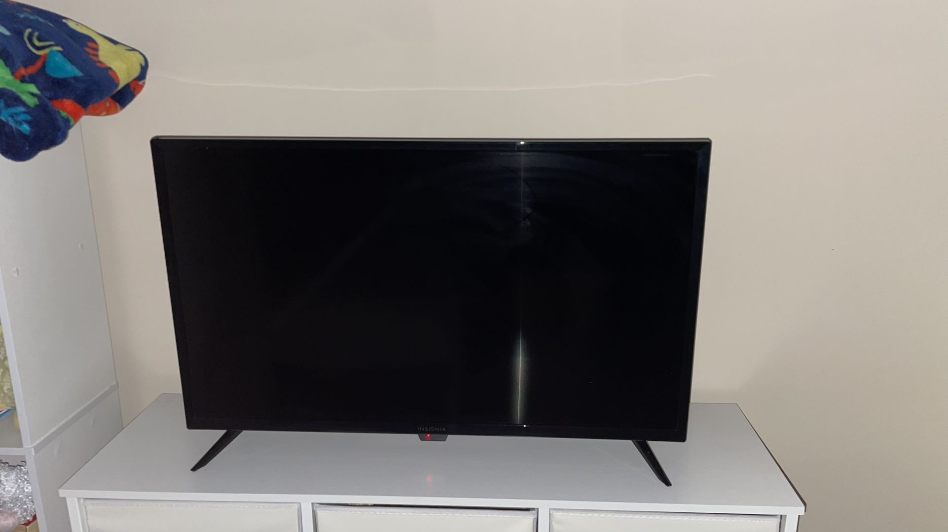 Insignia 32 Inch
