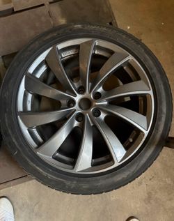 OEM Tesla Model S 19” Wheels w/ Bridgestone Blizzak Winter Tires – 245/45R19
