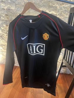 Ronaldo Manchester United Retro 07/08 Jersey – Black Long Sleeve (Large)