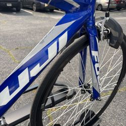 single speed bicycle does not include pedals