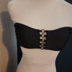 Bikini Top In Size M (7-9)