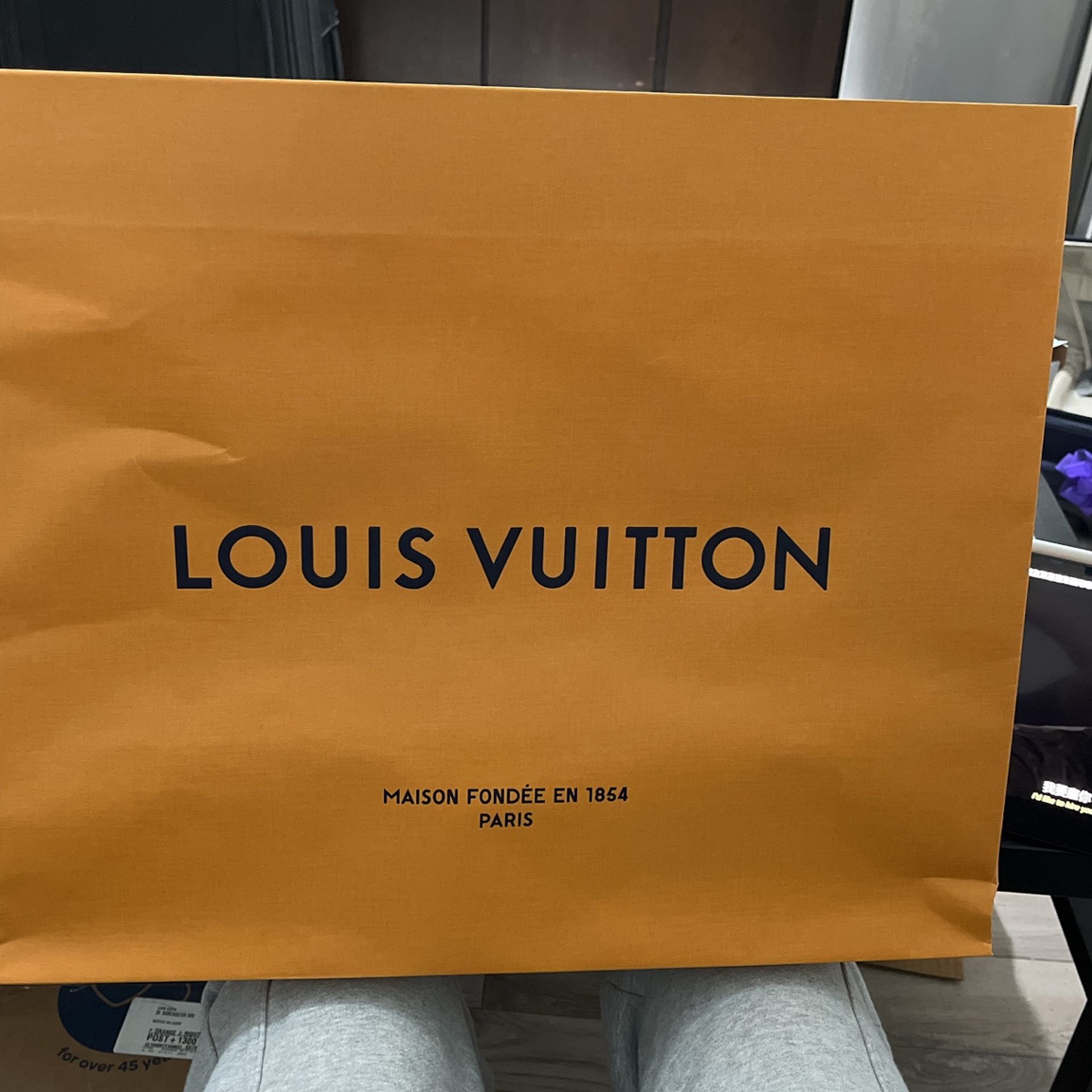 Empty LV box and big with ribbon