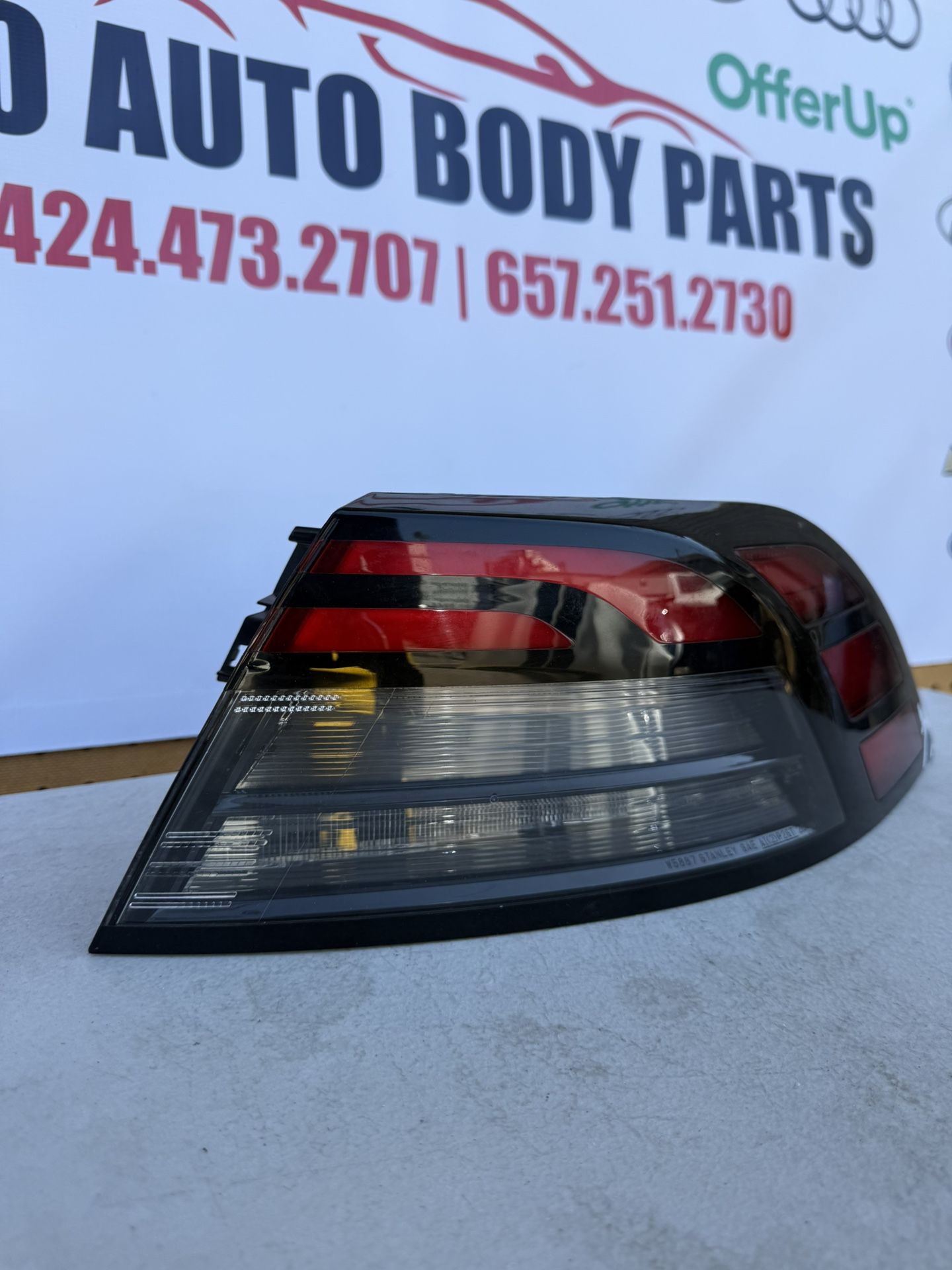 For 2018-2022 Honda Accord Outer Passenger Tail Lights Rear Brake Lamp Right RH