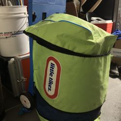 Little Tikes Pack N Roll