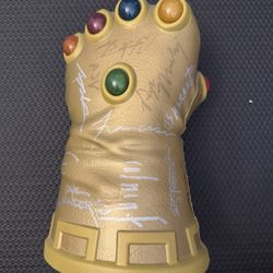 SIGNED Hasbro Infinity Gauntlet