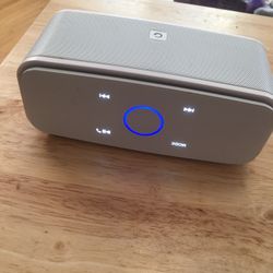 Doss White Bluetooth Speaker