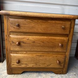 Super Cute Bubbly Dresser