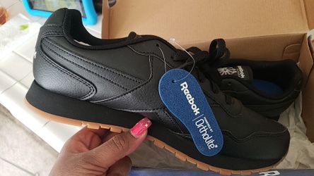 Brand new reeboks