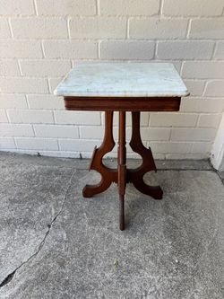 Antique Eastlake Marble Top Lamp Table / Parlor Table
