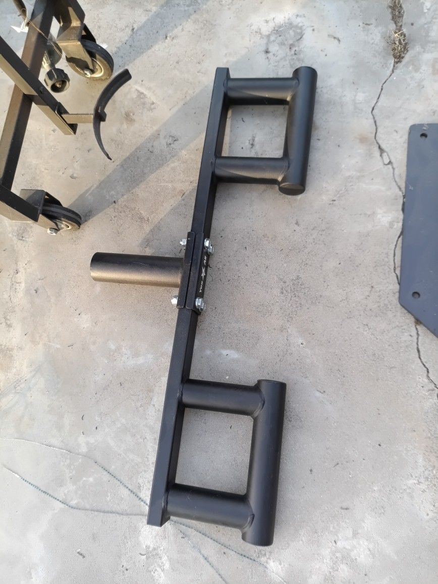 Viking Press Barbell Attachment