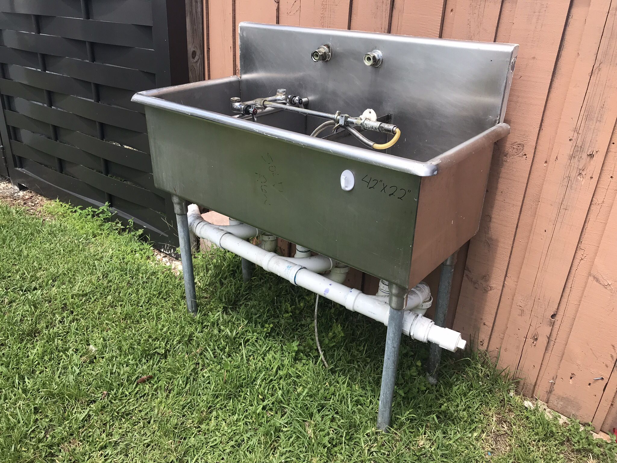 Fregadero Comercial De Tres Huecos X 280$