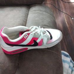 Women's Nike Air Max Size 11 $40