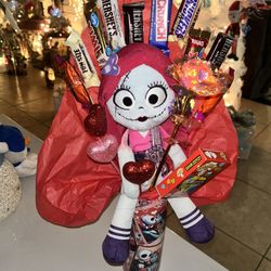 Sally Nightmare Before Christmas Valentine’s Bouquet & Tumbler Set 🌹
