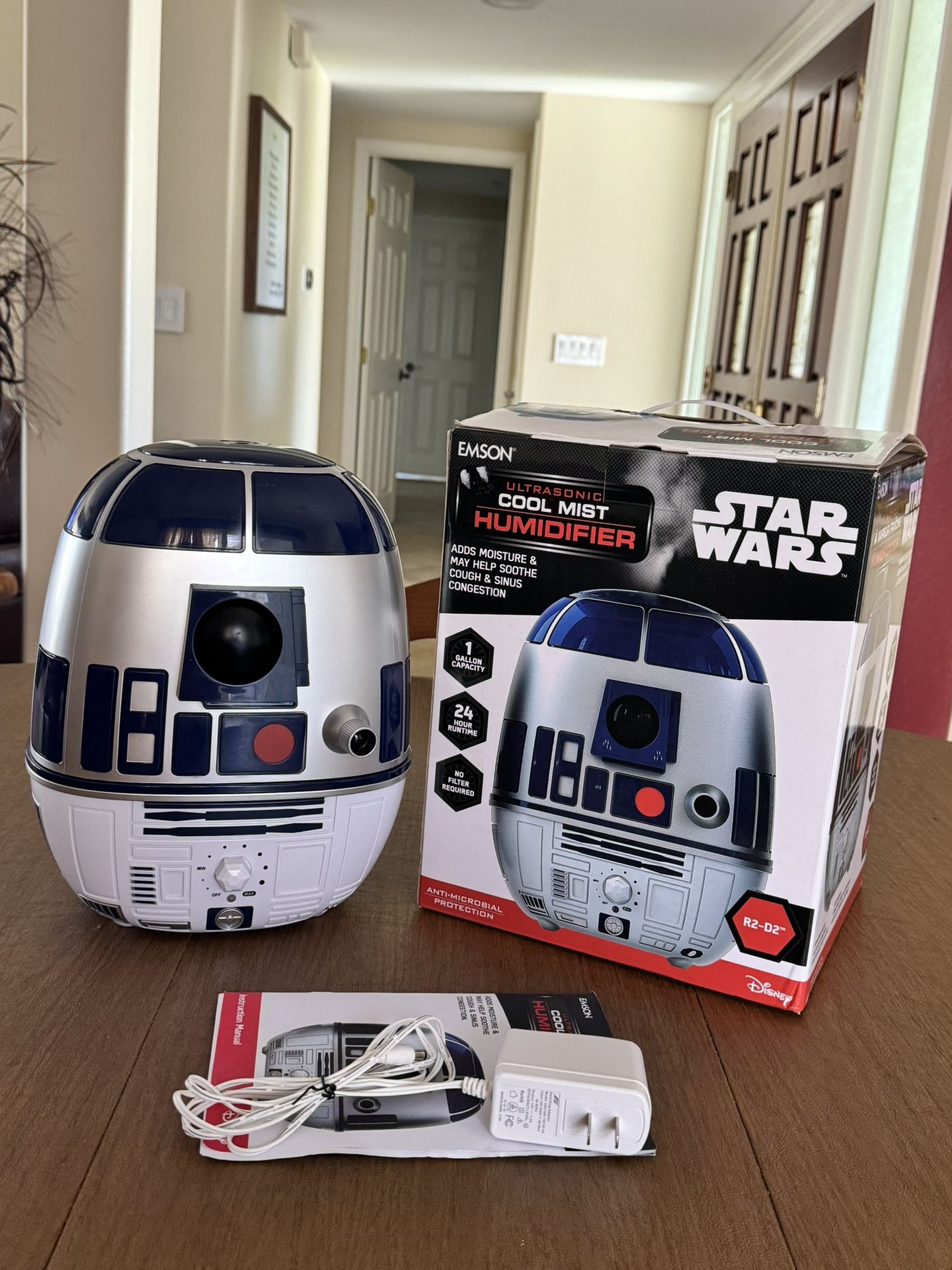 Disney Star Wars R2-D2 Ultrasonic Cool Mist Humidifier Anti-Microbial Protection