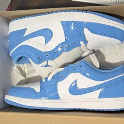 Air Jordan 1 SE Low Legend Blue