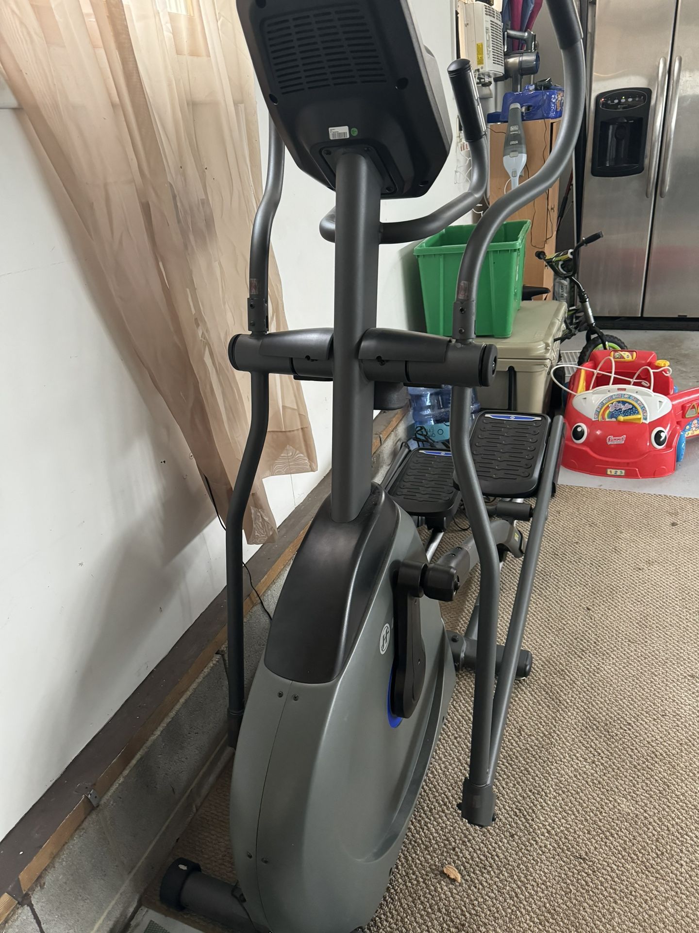 Horizon Elliptical