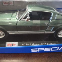Maisto 1967 Ford Mustang GTA Fastback