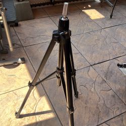 Universal Tripod 
