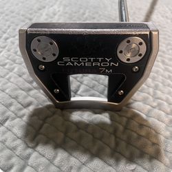 Scotty Cameron Futura 7m
