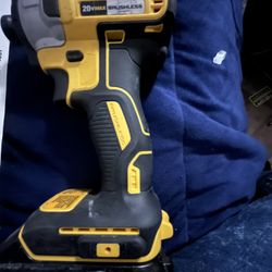 Dewalt 