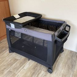 Pack N Play System + DOUBLE SIDED Mattress