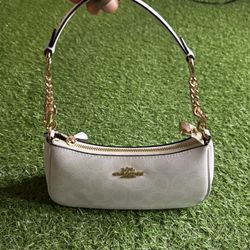Coach Mini Shoulder Bag - White/Gold 