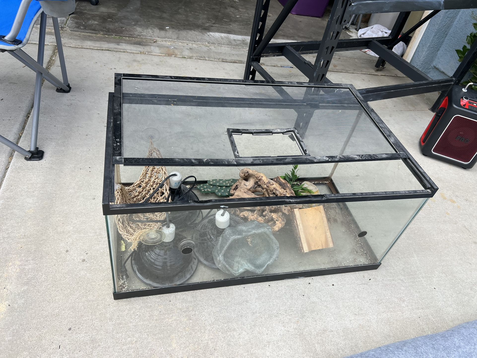 40-gallon Reptile Tank
