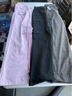 Woman’s/teen pants size extra small