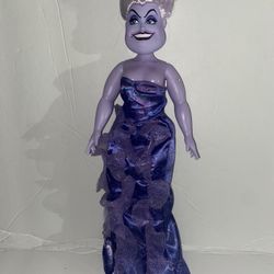 Disney Villianis ursula fashion  doll