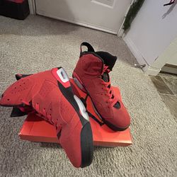 Jordan 6 Retro Bravos