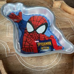 Spider-Man Cake Pan