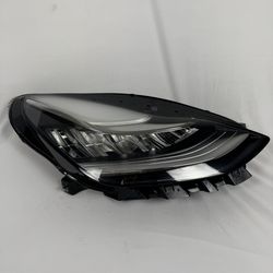 2016 2017 2018 2019 Tesla Model 3 & Y Headlight Reflector Passanger Complete 
