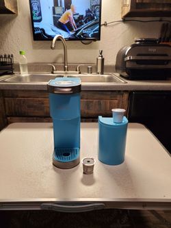 Keurig K-Mini / With Pod Holder + Ground coffee filter