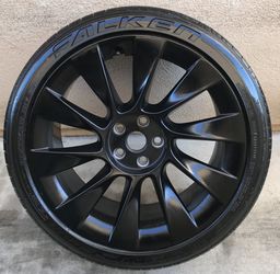 1 Tesla Model Y Induction 20” wheel