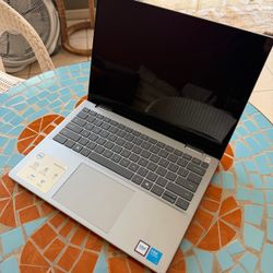 Dell Inspiron 14 2-in-1 Touchscreen Laptop – Intel Core 5 – FHD+