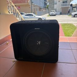Kicker CompR12 12-inch