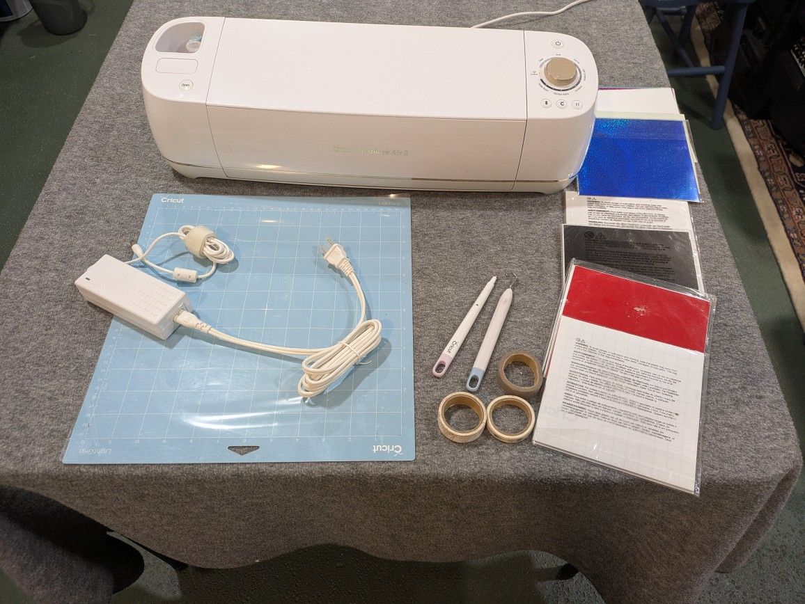 Cricut Explore Air 2/ Die Cutting Machine
