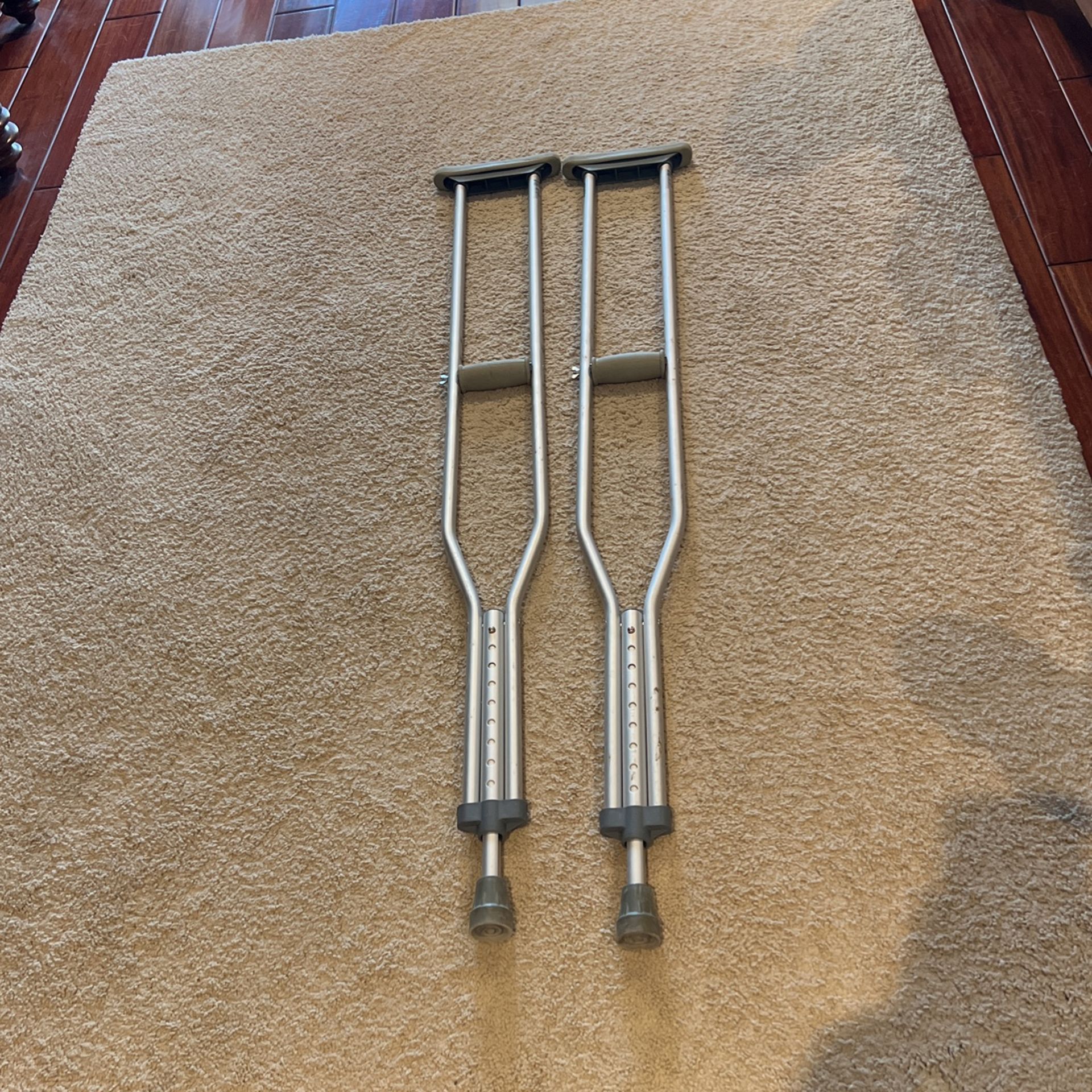 crutches aluminum for tall person