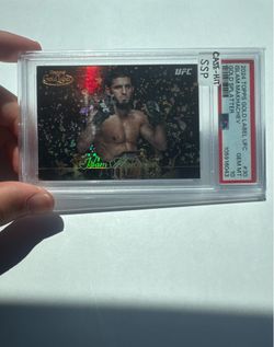 2024 Topps Gold Label UFC - Gold Splatter Islam Makhachev #GSP-30 PSA 10