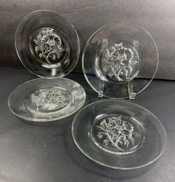 4 Jeanette Glass Plates Vintage