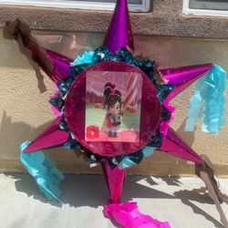 Venelope Custom 3D Star Pinata