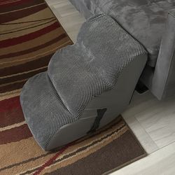 Dog stairs 3 Step For Bed Or Couch Used