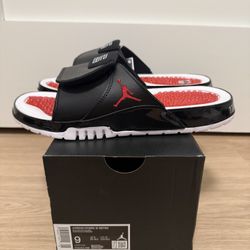 Jordan Hydro 11 Retro “Bred” FN2452-006 Men’s Slides - Size 9