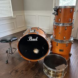 Pearl Prestige Session Series + 2 Sets of Zildjian Cymbals