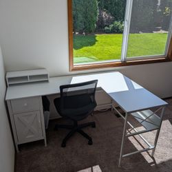 L-Shaped Computer Desk with Chair