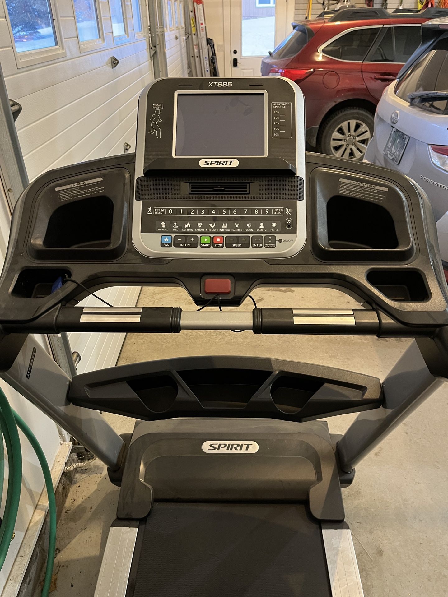 Treadmill: Spirit XT 685