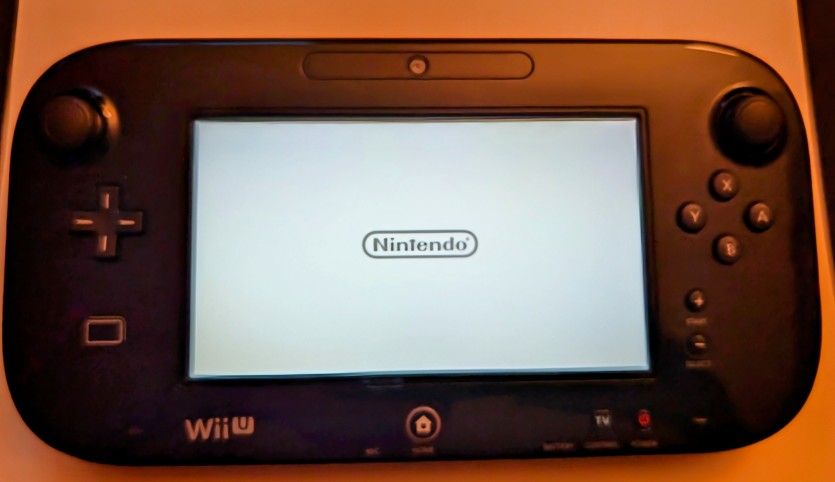 Wii U Console with games (read description)