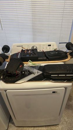 Two electric skateboards plus an extra brain and a parallels Two electric skateboards plus an extra brain and a parallels
