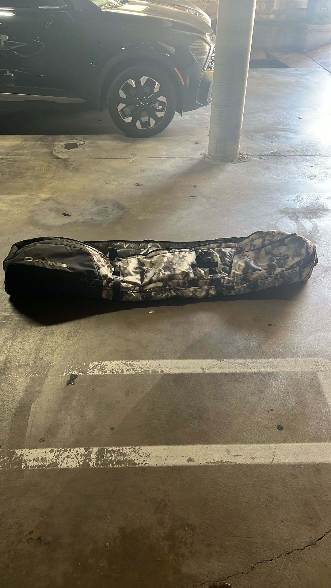 Dakine Snowboard Bag