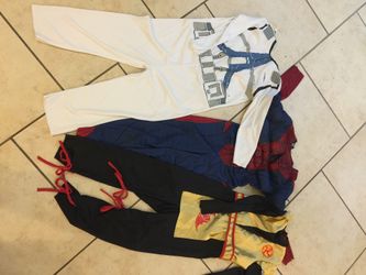 Boys costume no mask for 5-6 yr old
